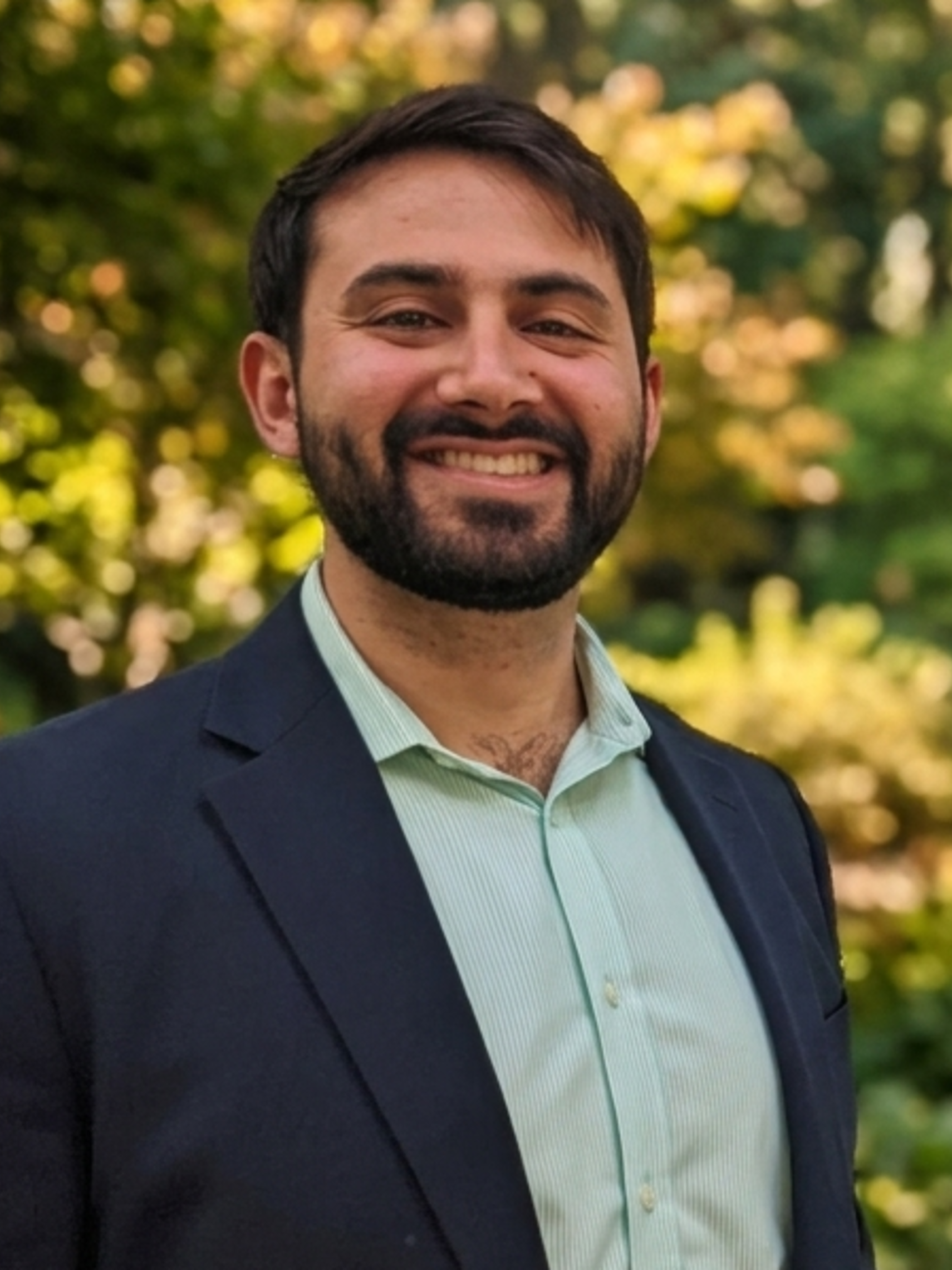 Jakubisin Headshot 1