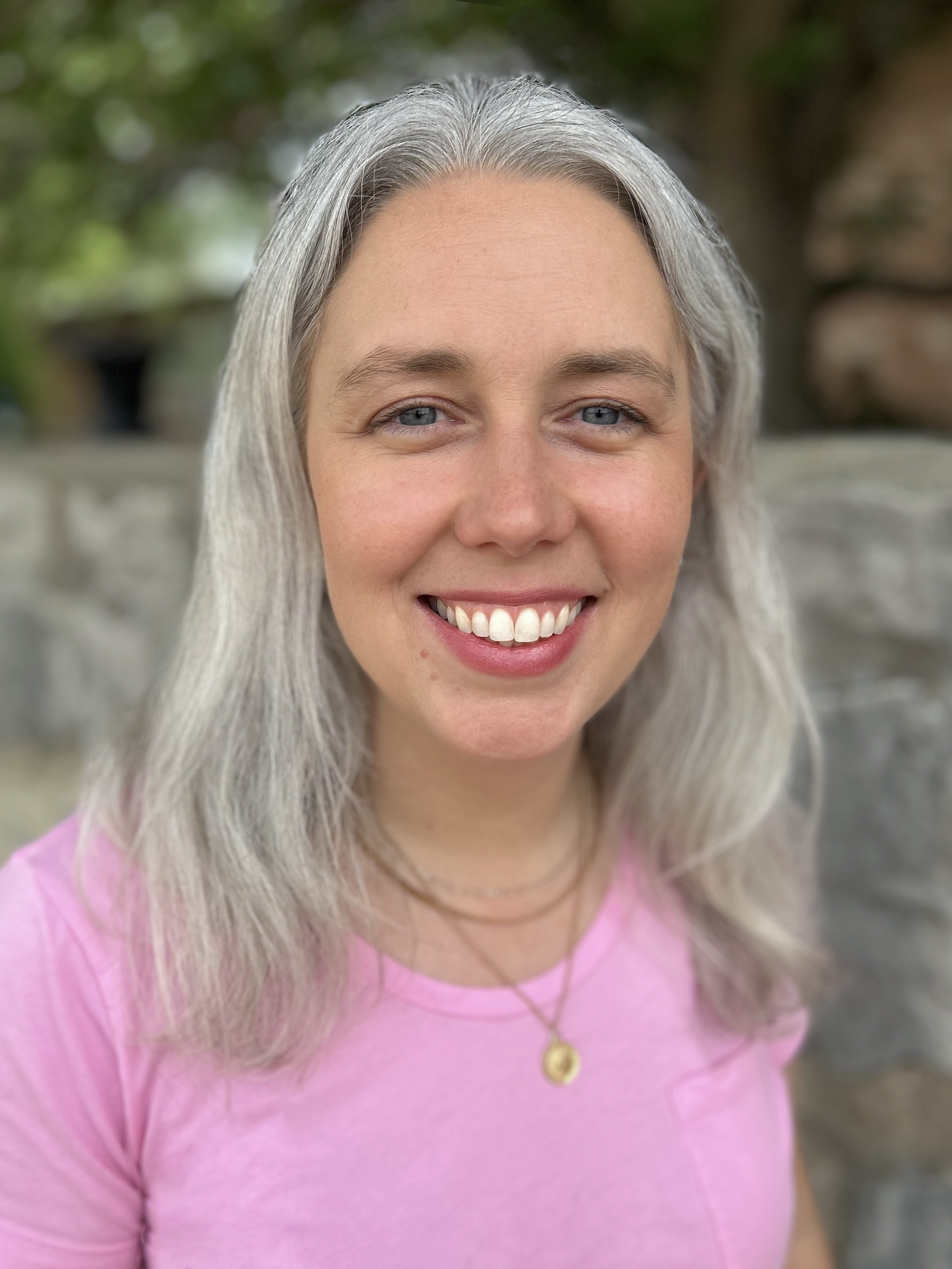 Julia Bergman Headshot 2